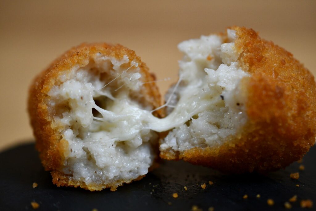 Supplì cacio e pepe bello cremoso